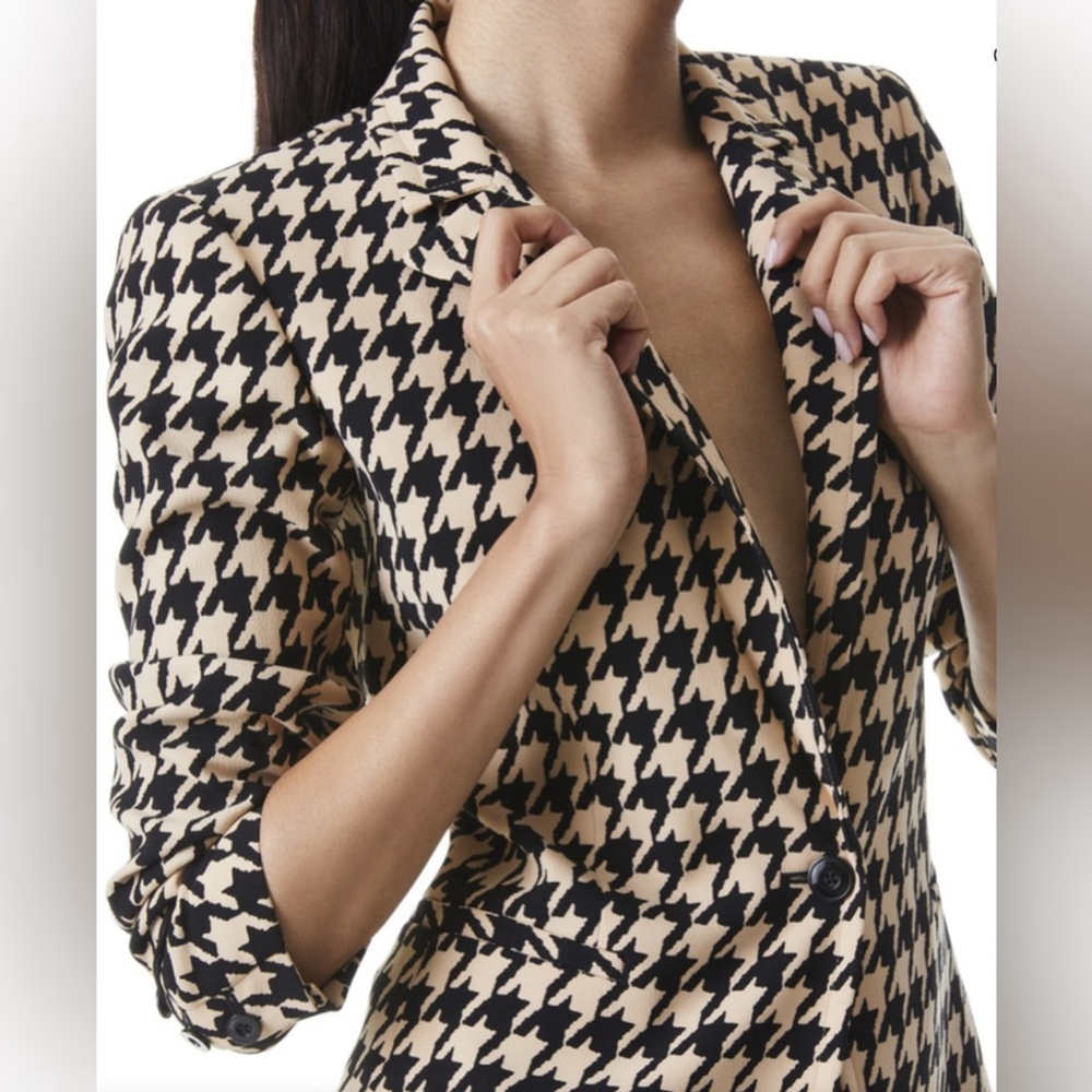 Alice + Olivia Breann Black and Houndstooth Fitted Blazer - Picture 3 of 13